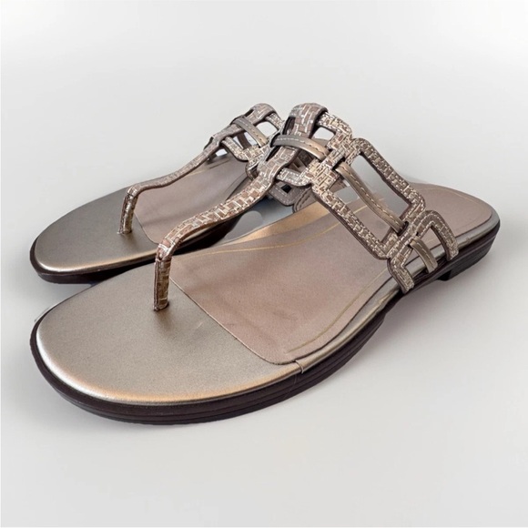 Vionic Alvana Gold Slip On Toe Post Thong Slides Sandals Shoes Size 8.5 - Picture 6 of 10